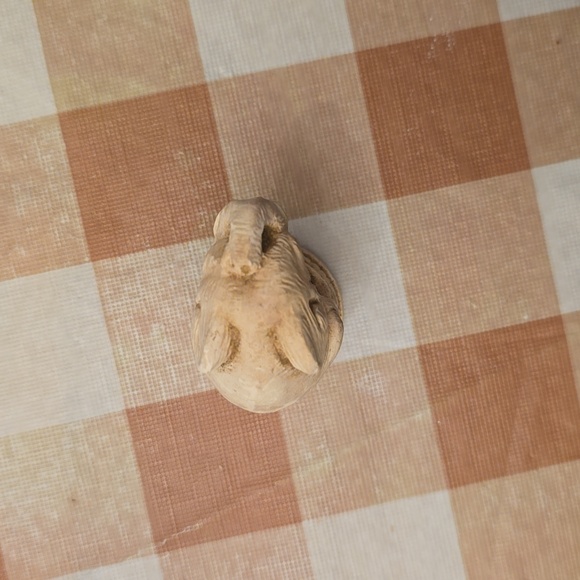 Elephant on Pillar Figurine/Chess piece - Picture 3 of 5